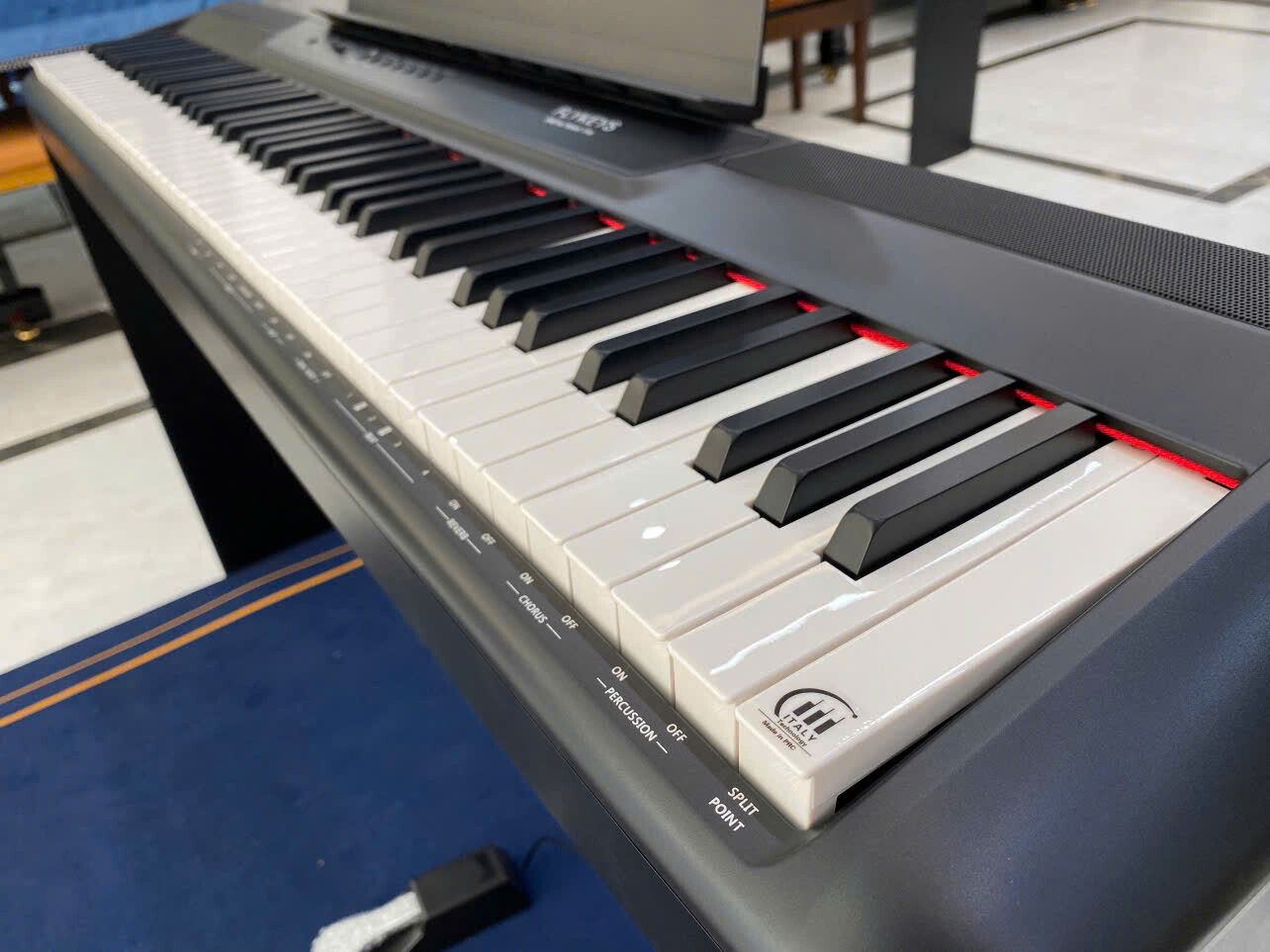 Đàn piano điện Flykeys fp6-Piano Vũ Gia; Mua Đàn piano điện Flykeys fp6-Piano Vũ Gia; Địa Mua đàn piano giá rẻ Hà Nội; Địa chỉ Mua đàn piano giá rẻ Hà Nội; Mua piano điện giá rẻ Hà Nội; Cửa hàng Đàn piano điện giá rẻ Hà Nội;