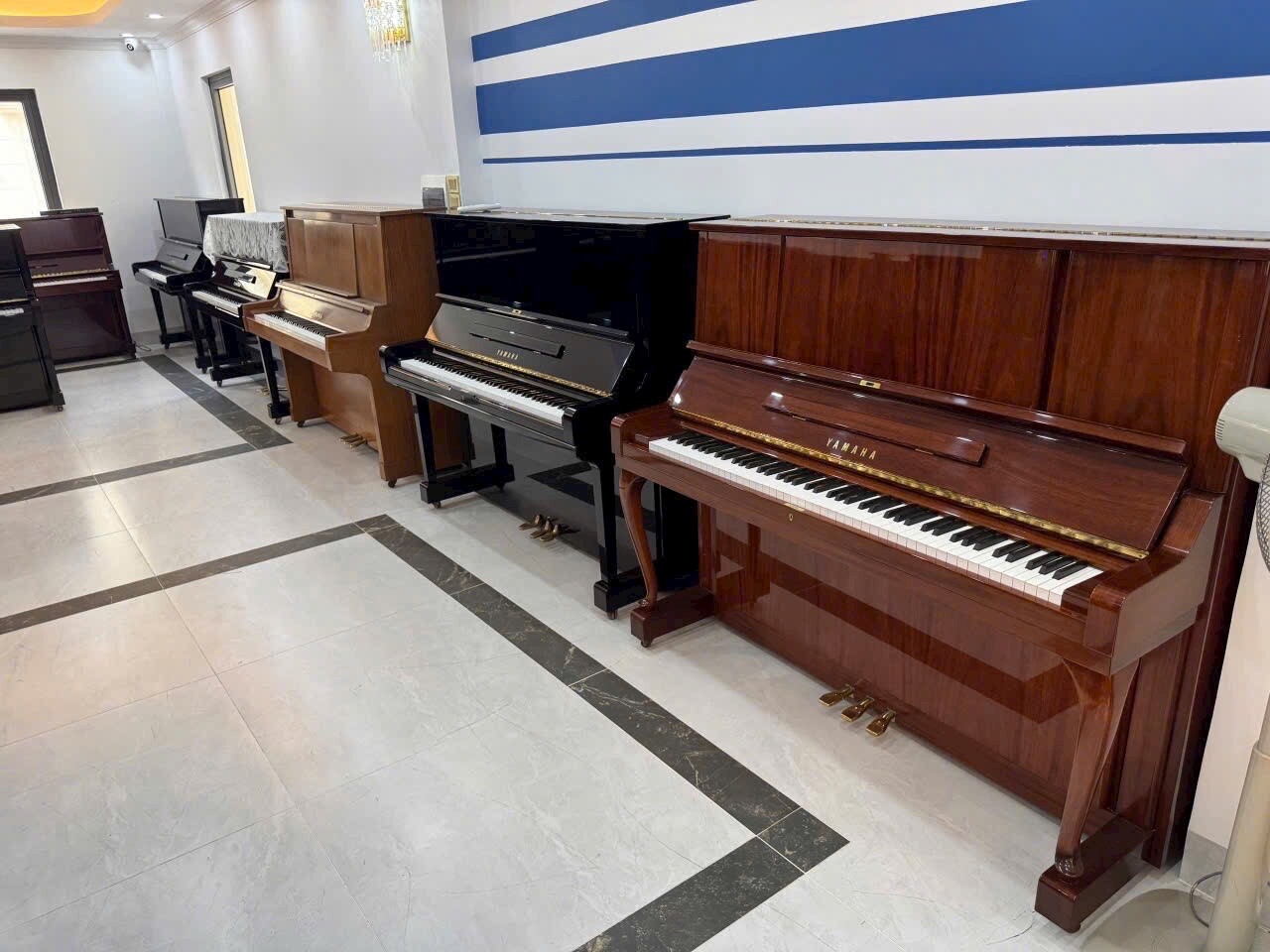 Piano cơ giá rẻ Hà Nội; Mua Piano cơ giá rẻ Hà Nội; Cửa hàng đàn Piano cơ giá rẻ Hà Nội; Đàn Piano cơ giá rẻ Hà Nội; Mua Piano Hà Nội;
