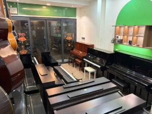 Mua piano Nhật Bản tại Hà Nội; piano Nhật Bản tại Hà Nội; Mua piano Yamaha Nhật Bản tại Hà Nội; Mua piano Yamaha Nhật tại Hà Nội;